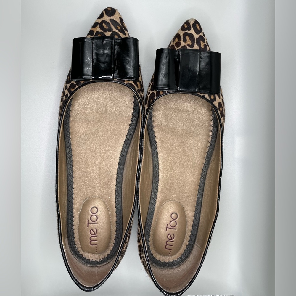 me Too- Animal Print flats + black bow detail; Size 8
